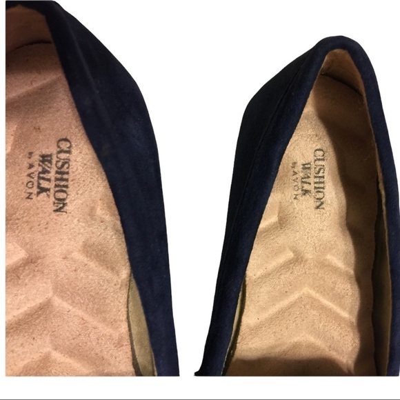 C. Wonder Women's Navy Loafers with Bow - Picture 3 of 7